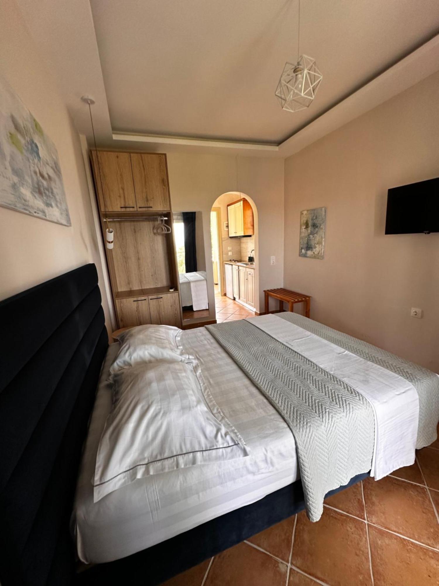 Panorama Hideaway Aparthotel Dassia  Exterior foto