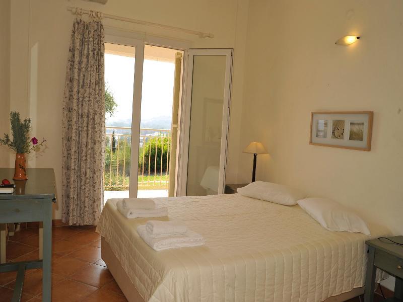 Panorama Hideaway Aparthotel Dassia  Exterior foto