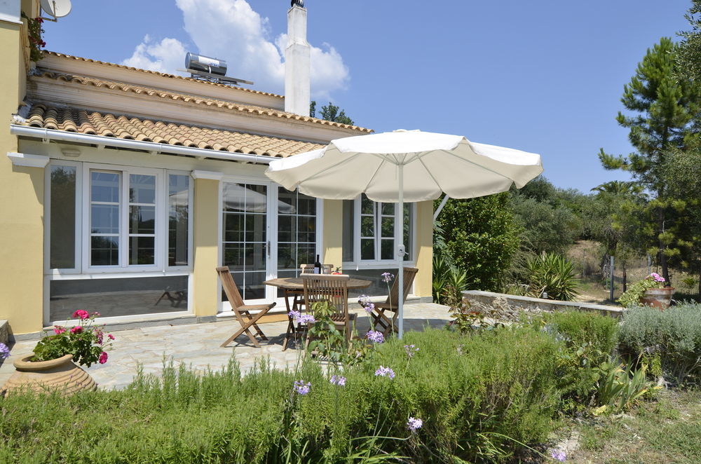 Panorama Hideaway Aparthotel Dassia  Exterior foto